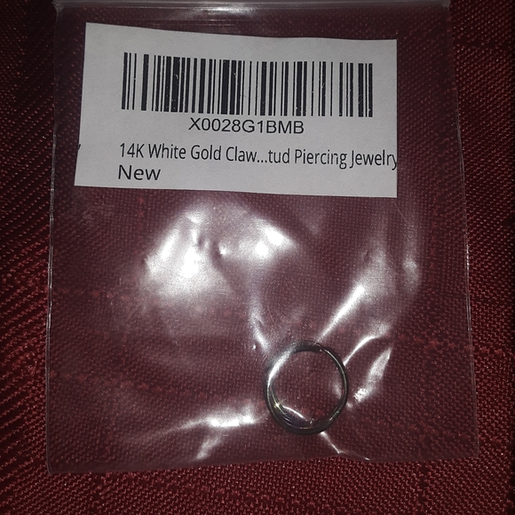 NWT 14K Gold nose ring - Picture 2 of 6